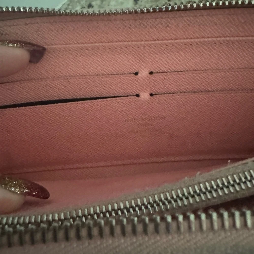 Louis Vuitton EPI Pink Zippy Long Wallet Chain & Flower Pattern